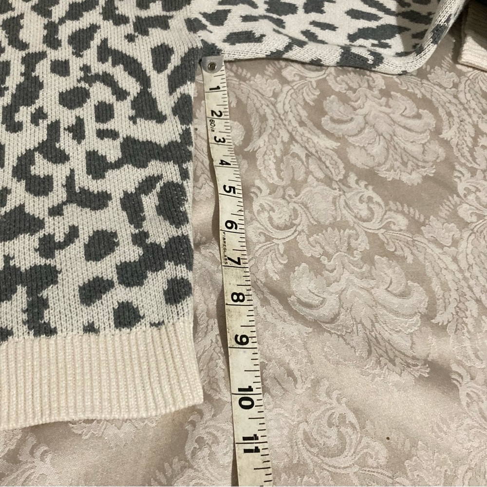 LOFT Gray Leopard Print Cardigan - Picture 9 of 14